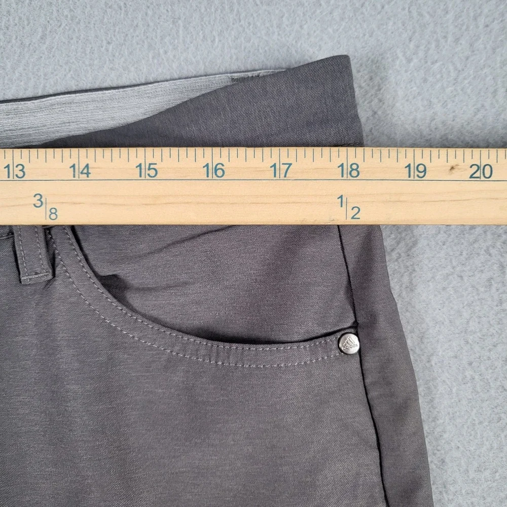 Adidas Golf Shorts‎ Men's 36 Gray Flat Front Performance Casual Athletic